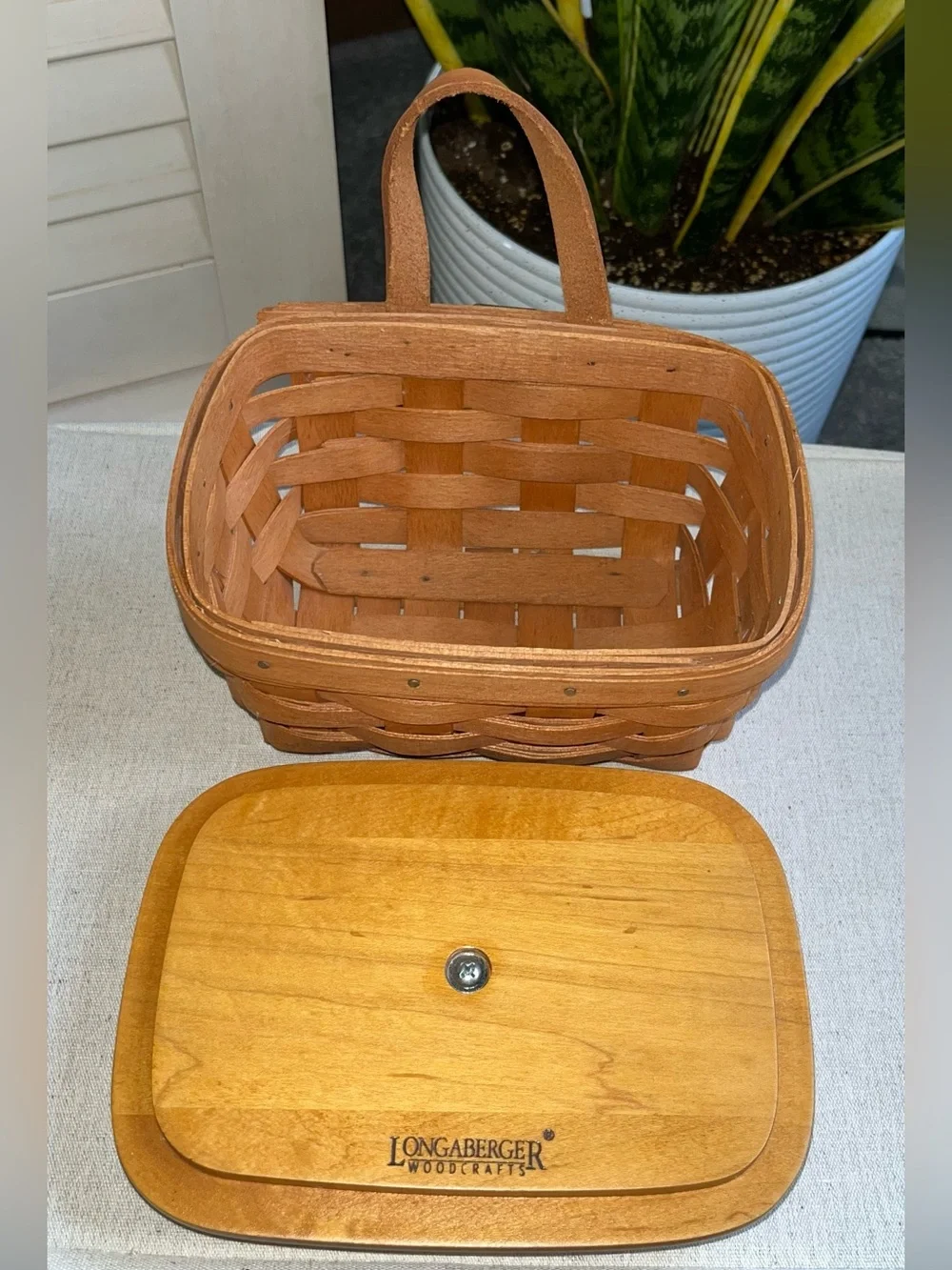 Vintage Longaberger Dresden 1991 Tour Basket w/Lid